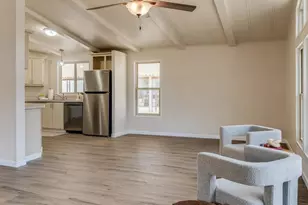 295 N Broadway, Santa Maria, CA 93455 - Photo 10