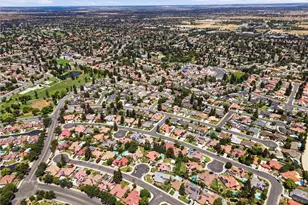 8704 Bridlewood Ln, Bakersfield, CA 93311 - Photo 8
