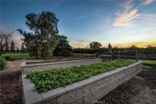 5648 E Dinuba, Fowler, CA 93625 - Photo 62