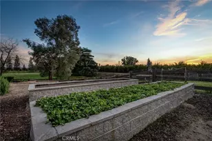 5648 E Dinuba, Fowler, CA 93625 - Photo 62