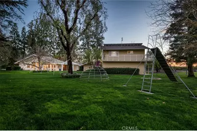 5648 E Dinuba, Fowler, CA 93625 - Photo 60