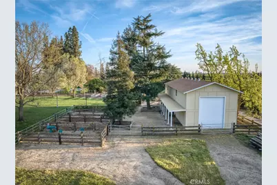 5648 E Dinuba, Fowler, CA 93625 - Photo 64