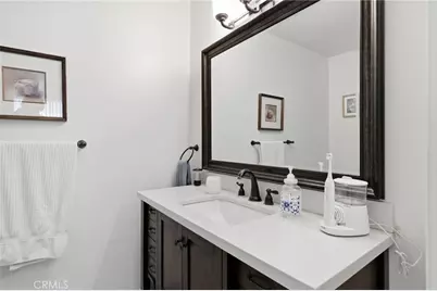 2558 Seahorse Avenue, Ventura, CA 93001 - Photo 14