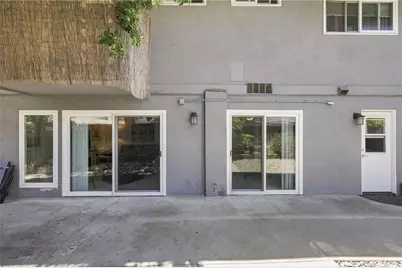 2558 Seahorse Avenue, Ventura, CA 93001 - Photo 16