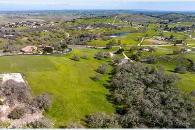 1855 Hanging Tree Lane, Templeton, CA 93465 - Photo 12
