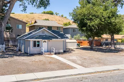 2925 Oak, Paso Robles, CA 93446 - Photo 2