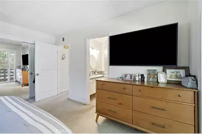 2558 Seahorse Avenue, Ventura, CA 93001 - Photo 38