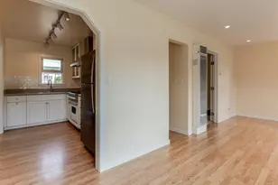 303 Castaic, Pismo Beach, CA 93449 - Photo 10