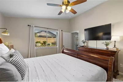 9906 Boone Valley Drive, Bakersfield, CA 93312 - Photo 24