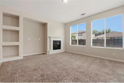 3042 W Delta, Visalia, CA 93291 - Photo 14