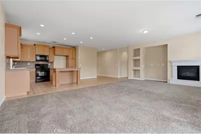 3042 W Delta, Visalia, CA 93291 - Photo 16