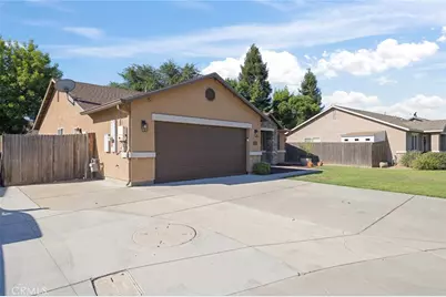 2629 W Brooke Court, Visalia, CA 93291 - Photo 2