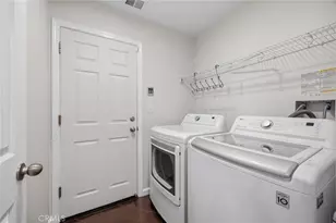 2629 W Brooke Ct, Visalia, CA 93291 - Photo 22
