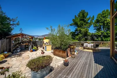 2072 Royal Way, San Luis Obispo, CA 93405 - Photo 24