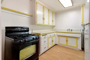 137 E Foothill Blvd, San Luis Obispo, CA 93405 - Photo 8