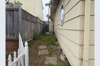 401 Tahiti, Morro Bay, CA 93442 - Photo 28