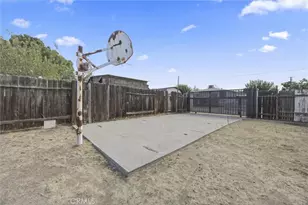 709 Crane St, Bakersfield, CA 93306 - Photo 34