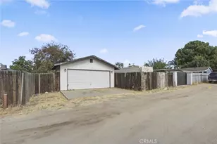709 Crane St, Bakersfield, CA 93306 - Photo 38