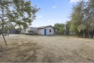 709 Crane Street, Bakersfield, CA 93306 - Photo 32
