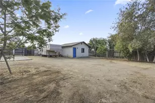 709 Crane St, Bakersfield, CA 93306 - Photo 32