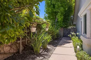 925 Flagstone, Santa Maria, CA 93455 - Photo 32