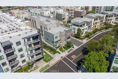 227 Bowery, Irvine, CA 92612 - Photo 40