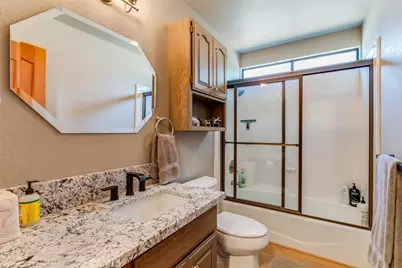 399 Warwick, Cambria, CA 93428 - Photo 18