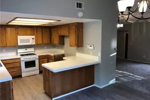 3200 Cattleman, Bakersfield, CA 93312 - Photo 6