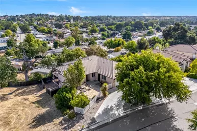 725 Red Cloud Road, Paso Robles, CA 93446 - Photo 68