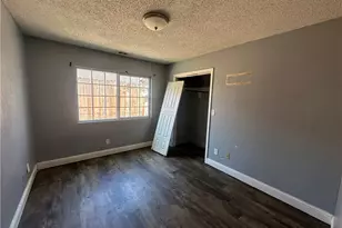 912 Meadows, Bakersfield, CA 93306 - Photo 22