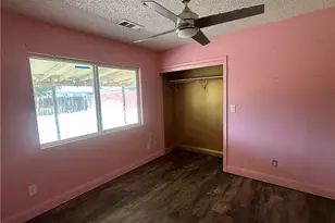 912 Meadows, Bakersfield, CA 93306 - Photo 16