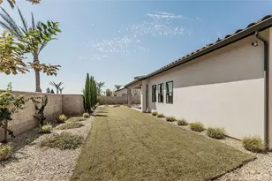 2825 E Beech Tree, Clovis, CA 93619 - Photo 48