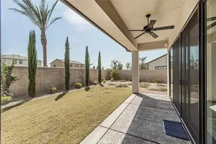 2825 E Beech Tree, Clovis, CA 93619 - Photo 34