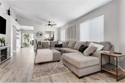 3927 Park View, Bakersfield, CA 93311 - Photo 2