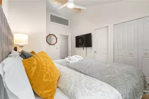 210 Opal, Newport Beach, CA 92662 - Photo 18