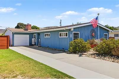 210 S E, Lompoc, CA 93436 - Photo 2