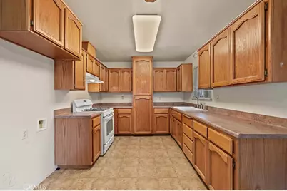 630 Belmont, Delano, CA 93215 - Photo 10