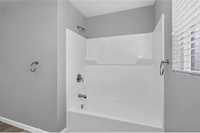 4832 N Fruit Avenue, Fresno, CA 93705 - Photo 32