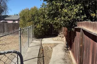 1143 E Simpson, Fresno, CA 93704 - Photo 20