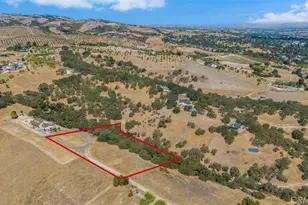 350 Robles Rd, Paso Robles, CA 93446 - Photo 1