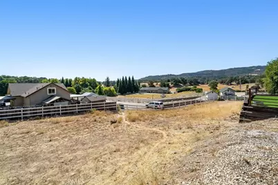 155 Eagle Creek Court, Atascadero, CA 93422 - Photo 18