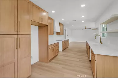 320 Hume, Bakersfield, CA 93309 - Photo 12