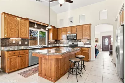 10604 Victoria Falls Avenue, Bakersfield, CA 93312 - Photo 12