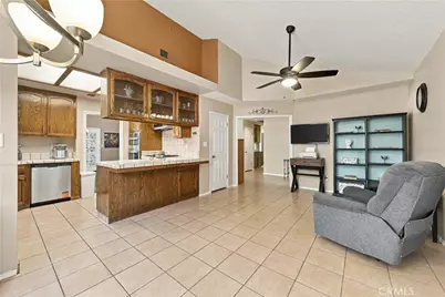 7708 Angoras Court, Bakersfield, CA 93308 - Photo 8