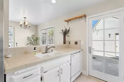 1106 Oceanaire #1, San Luis Obispo, CA 93405 - Photo 14
