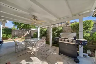 27108 Rio Pecos, Valencia, CA 91354 - Photo 24