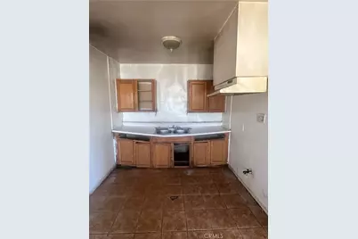 401 4th, Bakersfield, CA 93304 - Photo 14