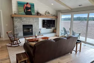 526 Huntington Rd, Cambria, CA 93428 - Photo 6