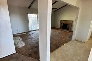 107 W Richert, Clovis, CA 93612 - Photo 4