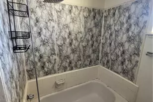 107 W Richert, Clovis, CA 93612 - Photo 6